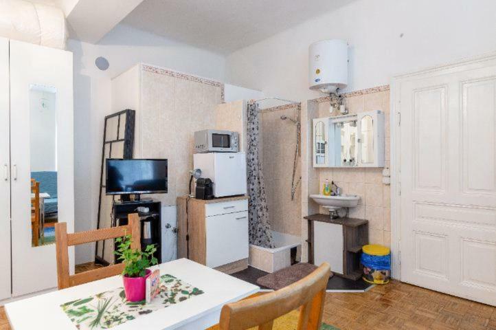 Contactless Check-In Top Located Room Netflix&Nespresso Wenen Buitenkant foto